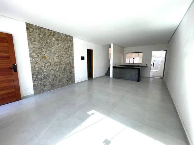 Casa em condomínio para Venda em Caraguatatuba - 4