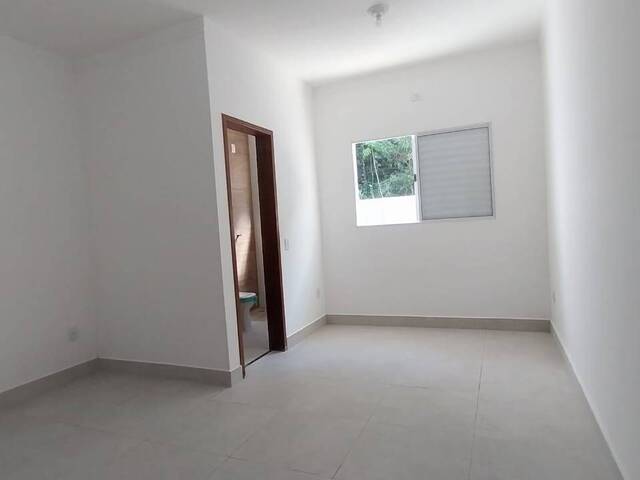 #3 - Sobrado para Venda em Caraguatatuba - SP