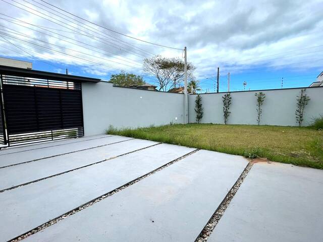 #4 - Casa para Venda em Caraguatatuba - SP