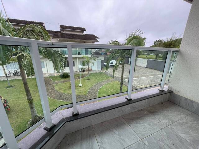 Casa para Venda em Caraguatatuba - 4