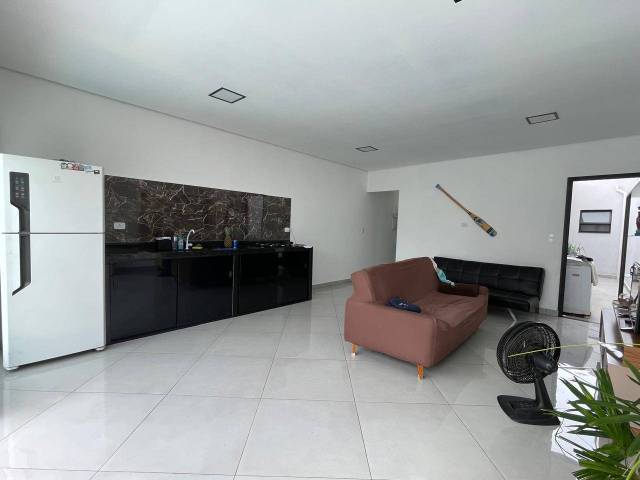 Casa para Venda em Caraguatatuba - 4